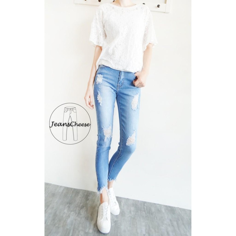 韓妞必備 氣質顯瘦 亮珠倒V褲管 九分牛仔褲 九分褲 不規則個性刷破 牛仔長褲 牛仔褲#.T6.6166-細節圖7