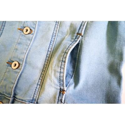 M~L英式丹寧牛仔七分外套，春夏秋必備百搭單品，前口袋後印個性英字!NO.879-128-細節圖3