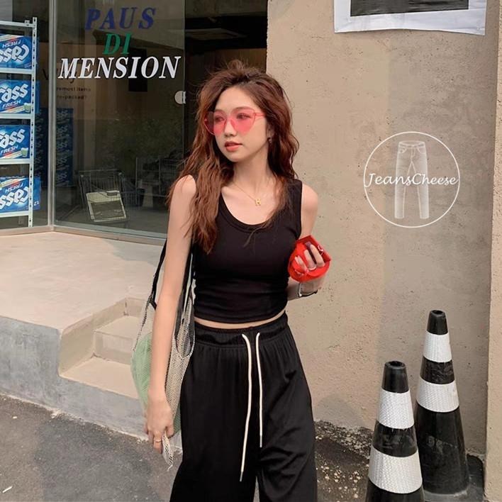 美胸神器超百搭😘自帶胸墊 無袖背心 免穿內衣 罩杯背心 小可愛 短版背心 運動背心 無袖上衣 無鋼圈內衣 圓領背心-細節圖2