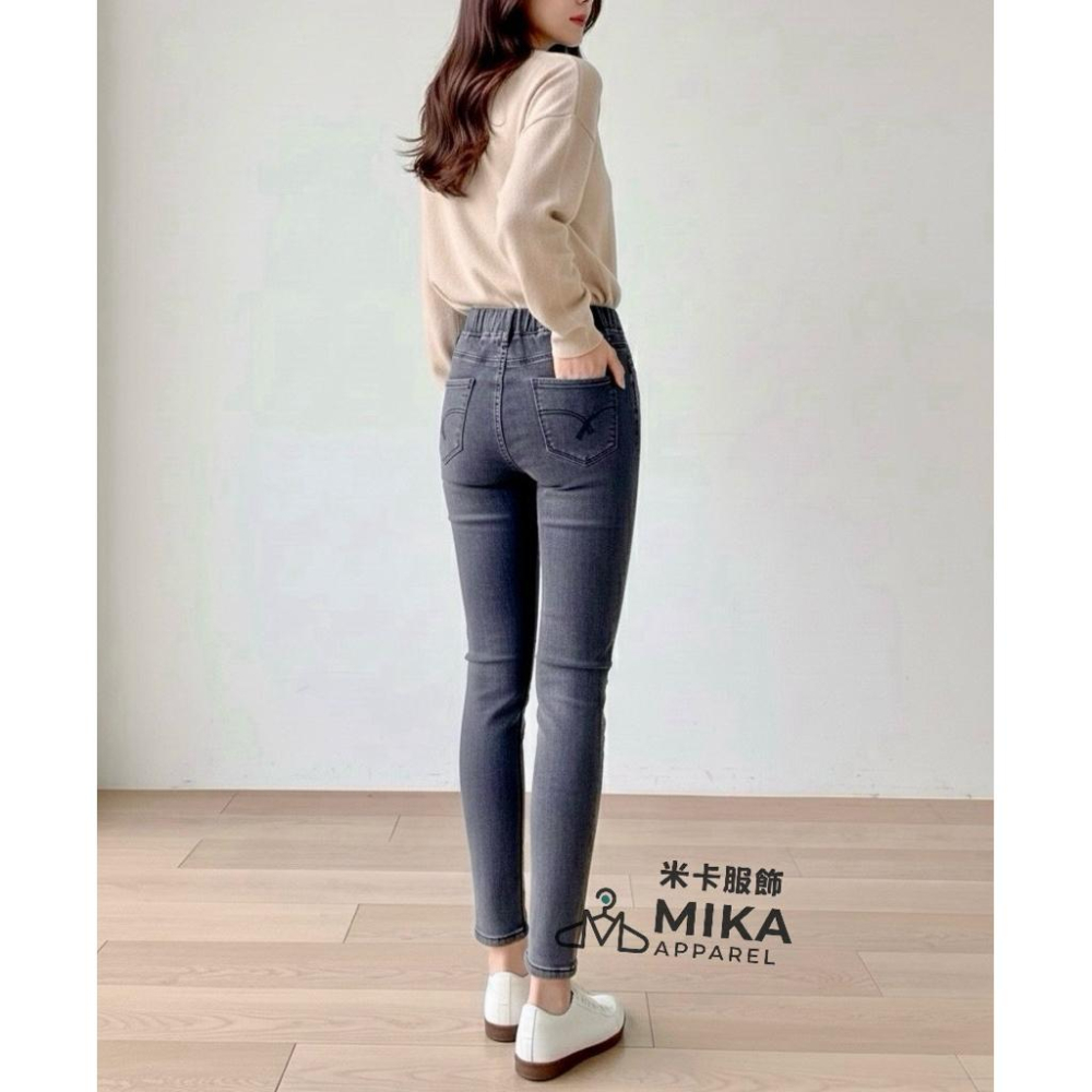 《MIKA米卡服飾》刷毛牛仔褲 加絨 刷毛 刷毛褲 顯瘦牛仔褲 牛仔褲 丹寧褲 保暖褲 合身褲 顯瘦 雪花褲 牛仔 長褲-細節圖5