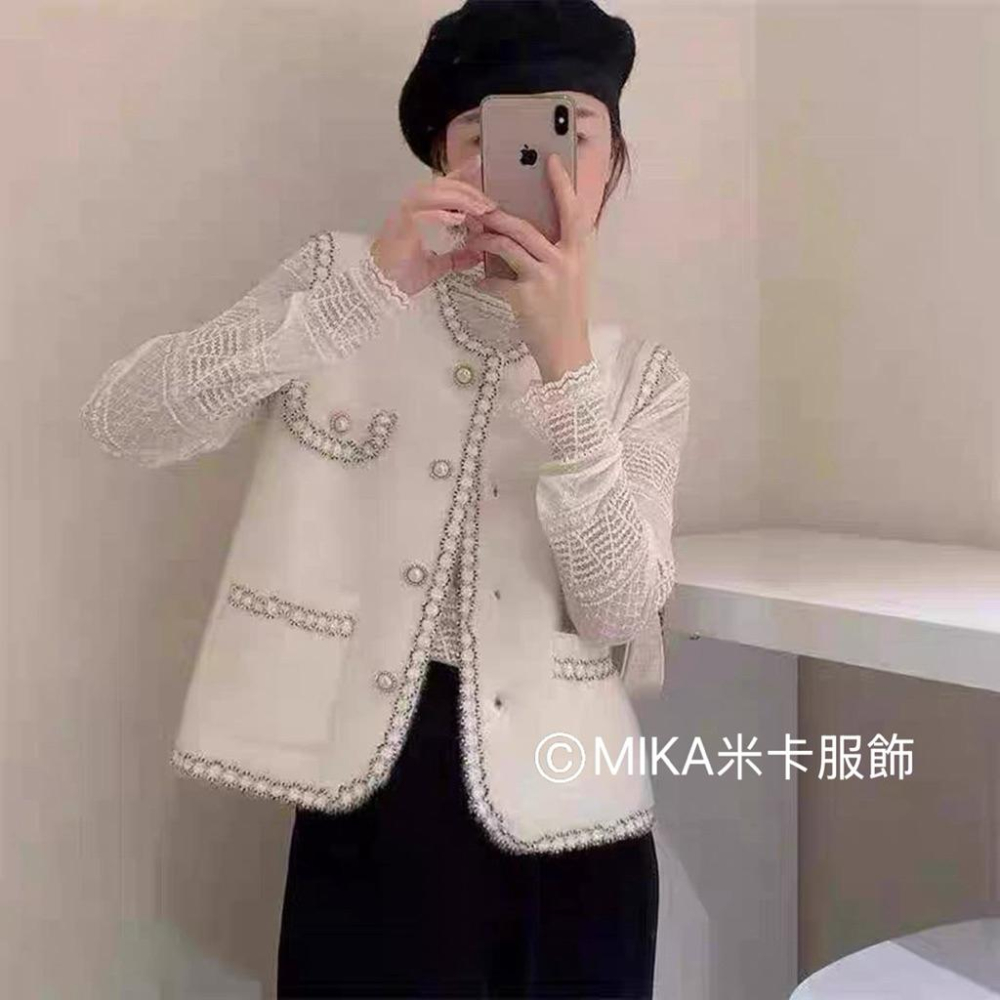 《MIKA米卡服飾》小香風背心 背心 珍珠釦背心 針織背心 水貂毛 外搭 針織衫 針織開衫 背心外套 女裝-細節圖4