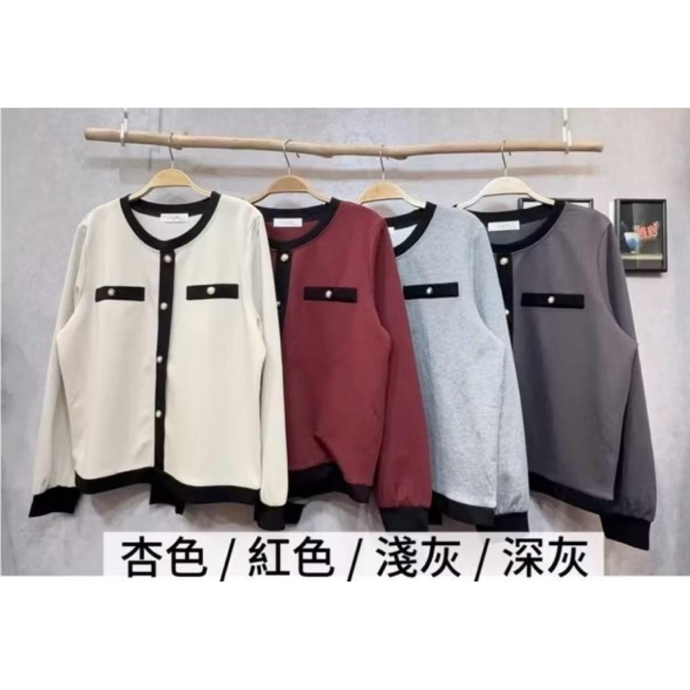 《MIKA米卡服飾》小香風長袖上衣 小香風上衣 小香風棉T 配釦小香風 長袖上衣 圓領 小香風 秋冬新款 棉T 女裝-細節圖2