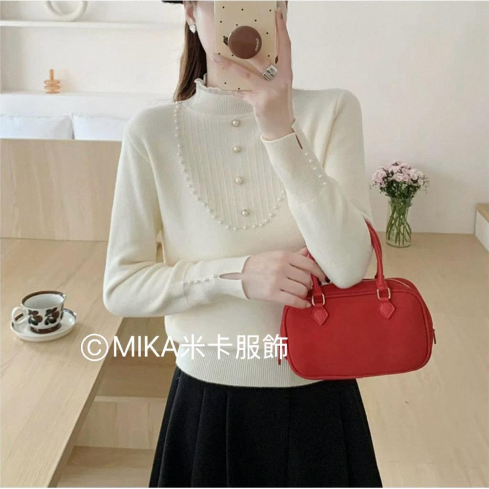 《MIKA米卡服飾》蕾絲刷毛針織衫 刷毛 針織 毛衣 保暖衣  釘珠 絨毛上衣 保暖毛衣 長袖上衣 高領上衣 蕾絲上衣-細節圖7