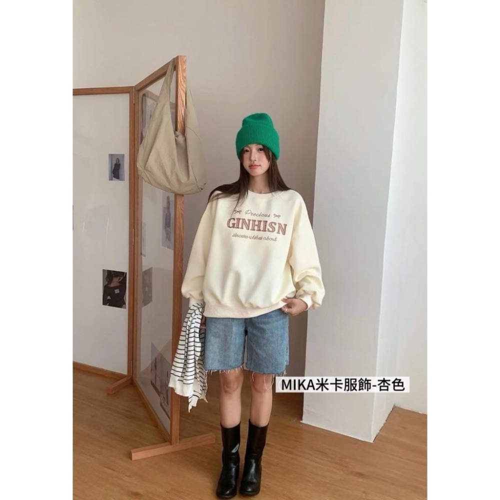 《MIKA米卡服飾》現貨 韓系重工刺繡字母大學T  大學T 長袖 英字棉T 字母大學T 英字大學T 棉T 蕾絲刺繡 女裝-細節圖6