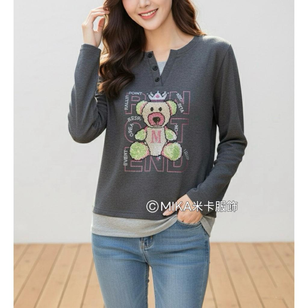 《MIKA米卡服飾》小熊假兩件磨毛T 假兩件 長袖上衣 磨毛T  t恤 韓版棉T 小熊棉T 棉T 女裝-細節圖2