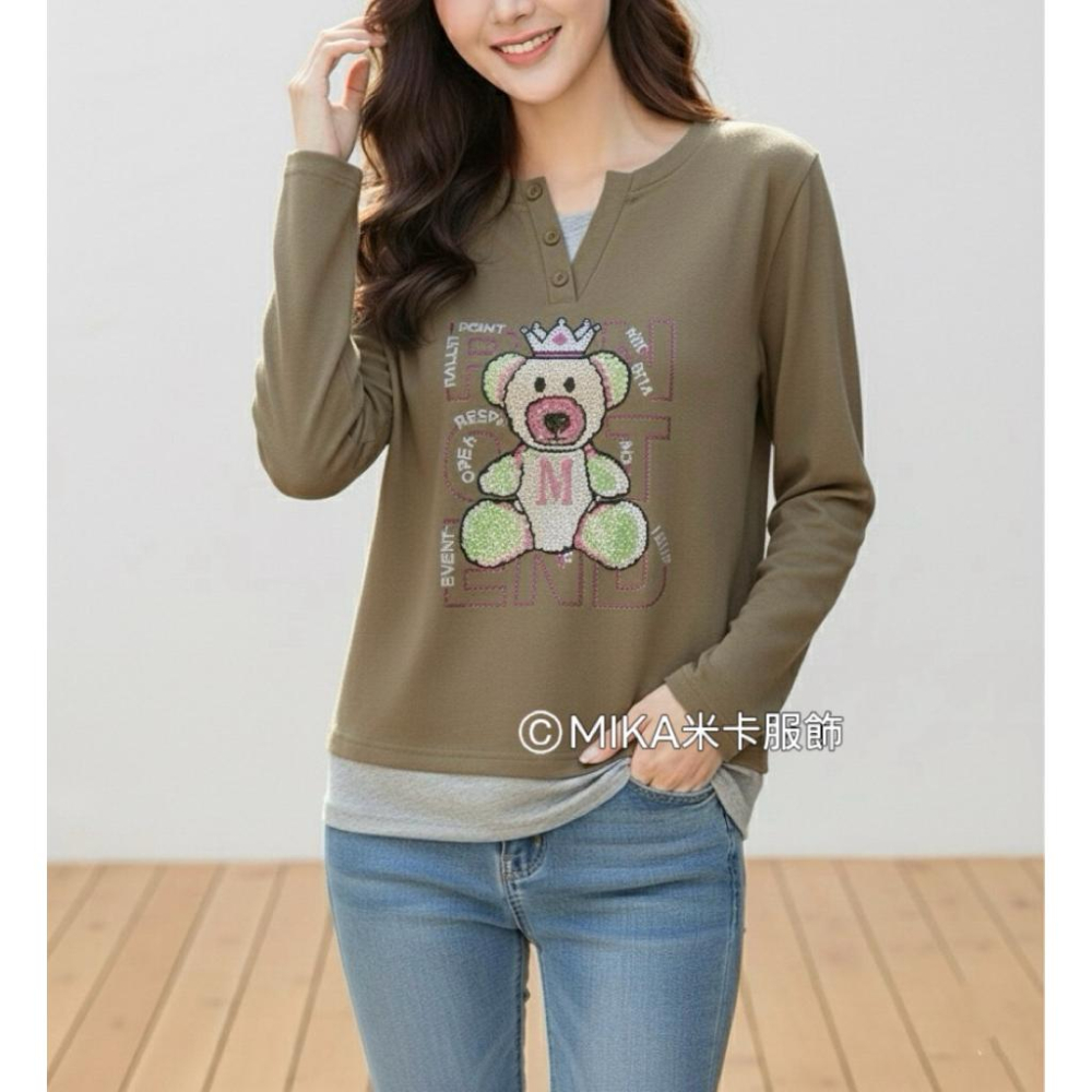 《MIKA米卡服飾》小熊假兩件磨毛T 假兩件 長袖上衣 磨毛T  t恤 韓版棉T 小熊棉T 棉T 女裝-細節圖4