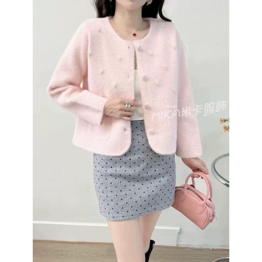 《MIKA米卡服飾》隔日到貨 小香風外套 水貂絨外套 小香外套 外套 小香風 針織 針織外套 秋冬外套 毛衣外套-細節圖2