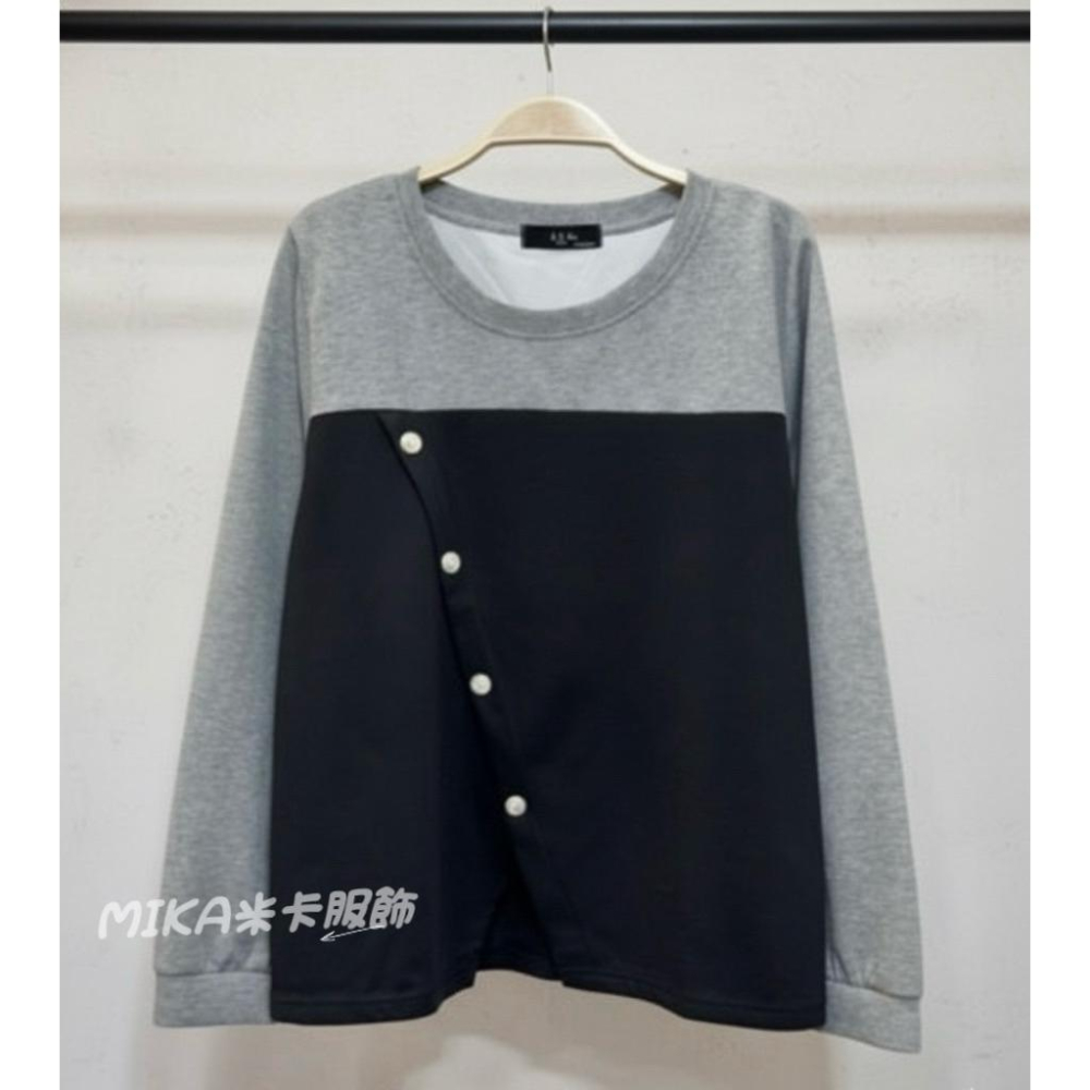 《MIKA米卡服飾》現貨 拼色長袖上衣 假兩件 長袖T恤 長袖 長袖上衣 設計感 棉T 素面 素色 素T 女裝-細節圖5