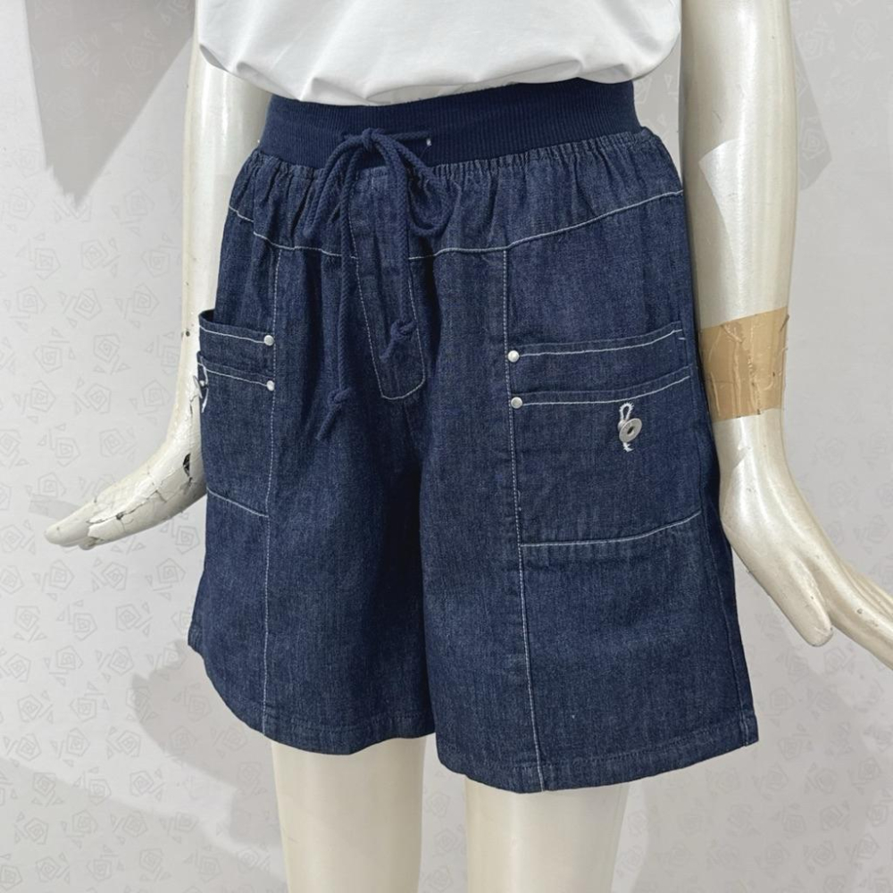 《MIKA米卡服飾》水洗棉短褲 短褲 闊腿褲 大口袋短褲 涼感短褲 五分褲 涼感 短褲 彈力褲 黑短褲 工作褲 女裝-細節圖2