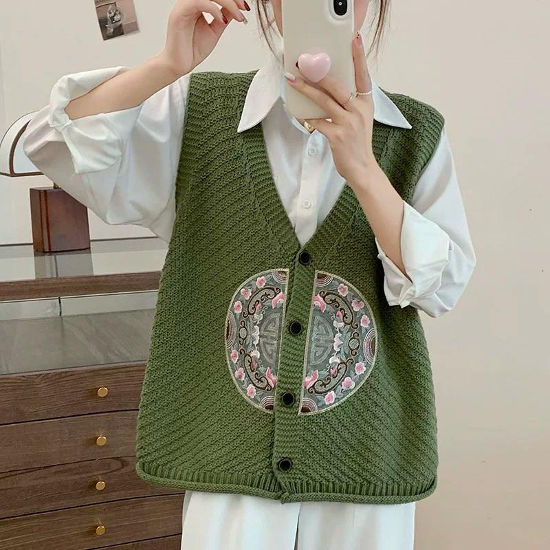 《MIKA米卡服飾》中國風背心 民俗風背心 針織衫 中式背心 外搭背心 秋冬背心 保暖背心 毛衣 女裝-細節圖2