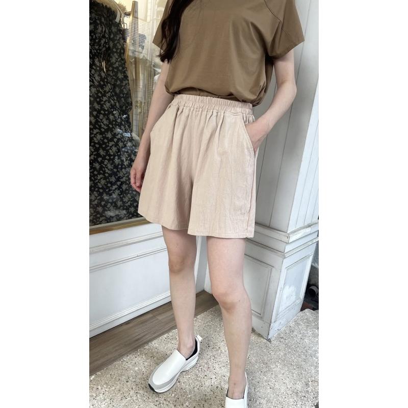 《MIKA米卡服飾》棉麻短褲 短褲 五分褲 五分短褲 涼感 闊腿褲 涼感短褲 女裝 寬鬆 棉麻 快速到貨 中大尺碼短褲-細節圖3