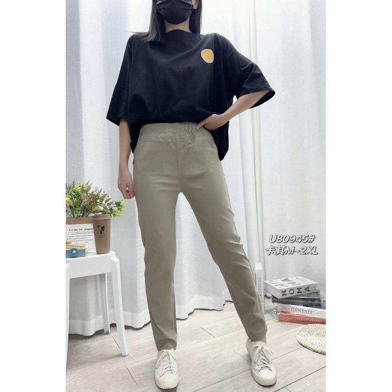 《MIKA米卡服飾》皮標彈力褲 休閒褲 工作褲 黑長褲 長褲 黑褲 女裝-細節圖2