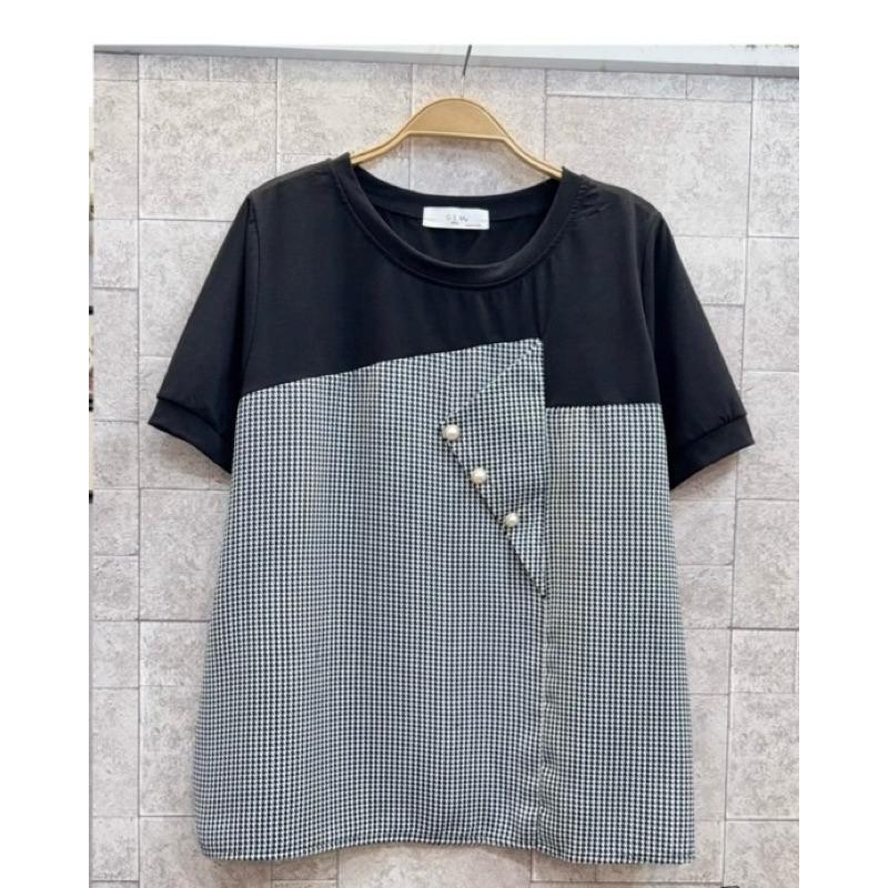 《MIKA米卡服飾》現貨 千鳥格拼接棉T 假兩件 千鳥格上衣 假兩件上衣 短袖t恤 格子上衣 棉T 薄雪紡 女裝-細節圖3