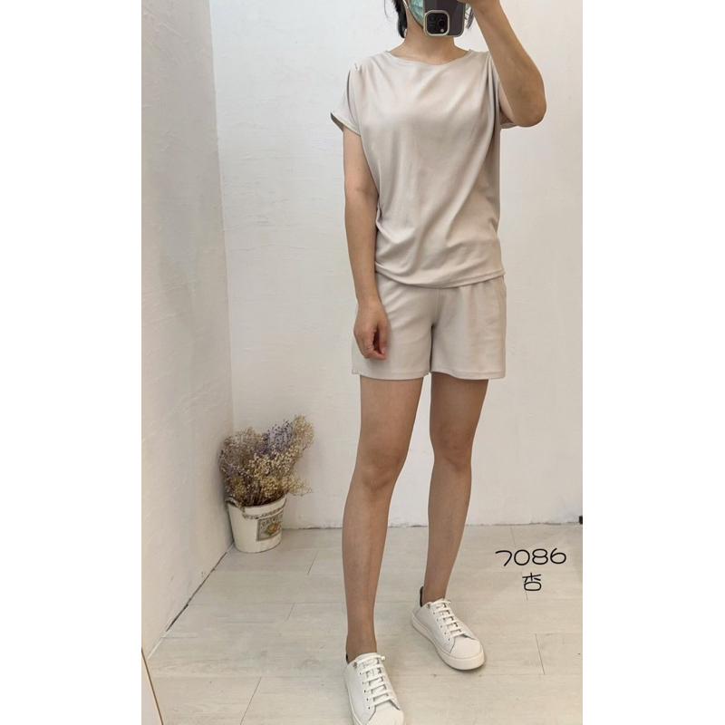 《MIKA米卡服飾》隔日到貨 韓版休閒套裝 素面套裝 素色兩件套裝 棉質套裝 涼感套裝  簡約修身 專櫃套裝 女裝-細節圖2