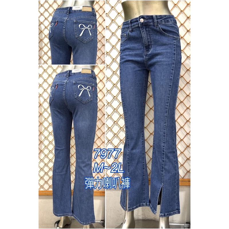 《MIKA米卡服飾》隔日到貨 牛仔喇叭褲 牛仔褲  喇叭褲 丹寧褲 喇叭牛仔褲 彈力牛仔褲 長褲 開釦拉鍊褲 女裝-細節圖2
