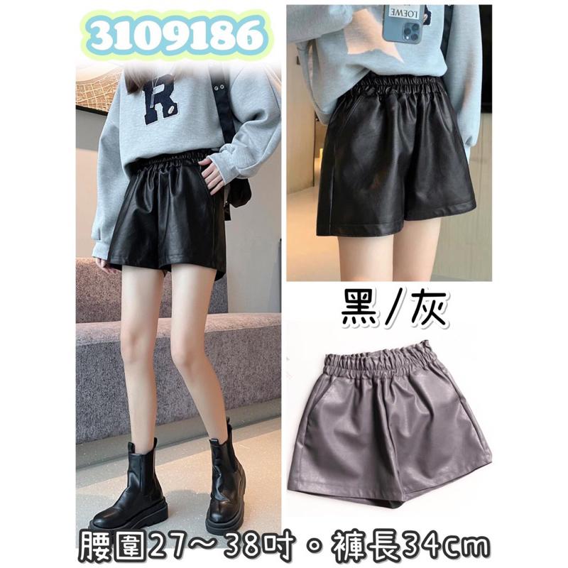 《MIKA米卡服飾》皮短褲 皮褲 顯瘦皮褲 A字皮短褲 彈力短褲 PU皮革 時髦短褲 口袋短褲 休閒短褲 短褲 9186-細節圖2