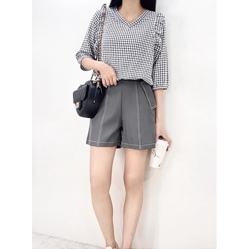 《MIKA米卡服飾》隔日到貨 棉麻格紋上衣 格紋 條紋上衣 格子上衣 格子 V領 棉T  棉麻 麻棉 日系 日系上衣-細節圖4