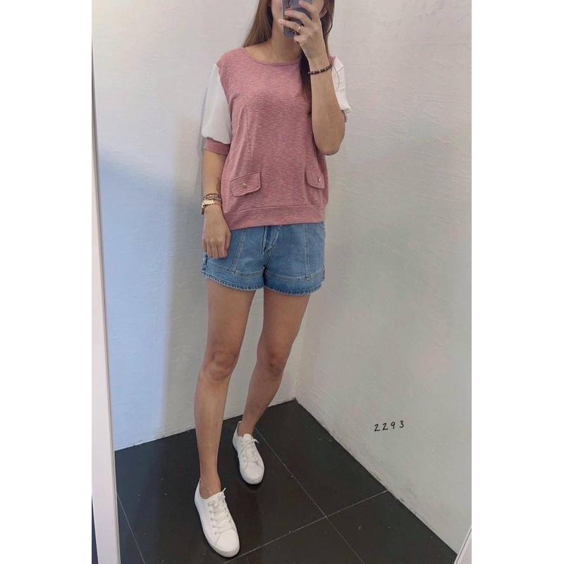 《MIKA米卡服飾》拼接雪紡袖棉T 假蓋袋棉T 素面棉T 配釦 涼感T 彈力棉T 短袖上衣 薄棉T 韓版棉T 女裝-細節圖2