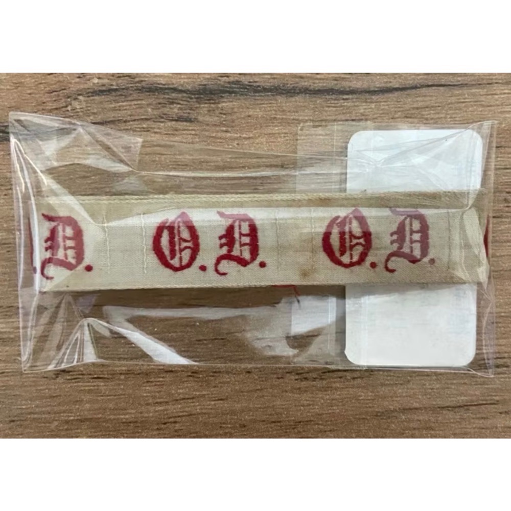 德國 哥德字體緞帶 量少捆┃歐洲古董 古董雜貨 復古雜貨 縫紉道具 縫紉雜貨 手作材料 泰迪熊配件 小布 BJD 關節偶-規格圖2