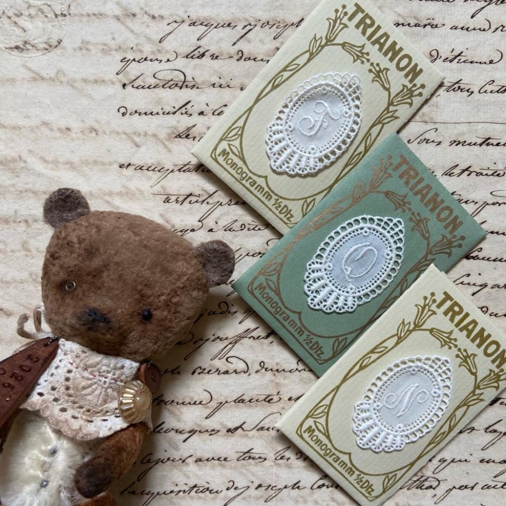 瑞士 古董刺繡字母布標 六入布標含封┃歐洲古董 古董雜貨 復古雜貨 縫紉道具 手作材料 泰迪熊配件 小布 關節偶 BJD-細節圖3