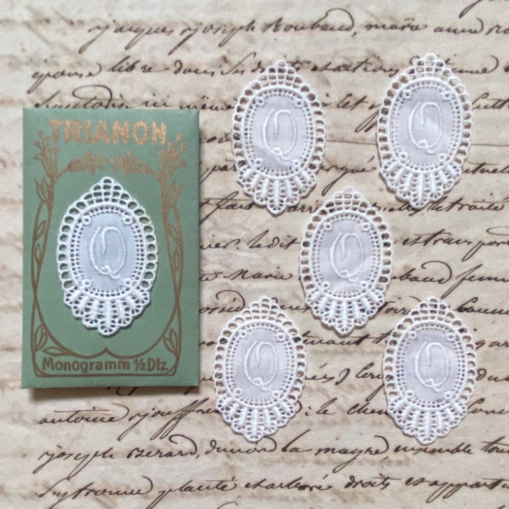 瑞士 古董刺繡字母布標 六入布標含封┃歐洲古董 古董雜貨 復古雜貨 縫紉道具 手作材料 泰迪熊配件 小布 關節偶 BJD-規格圖5