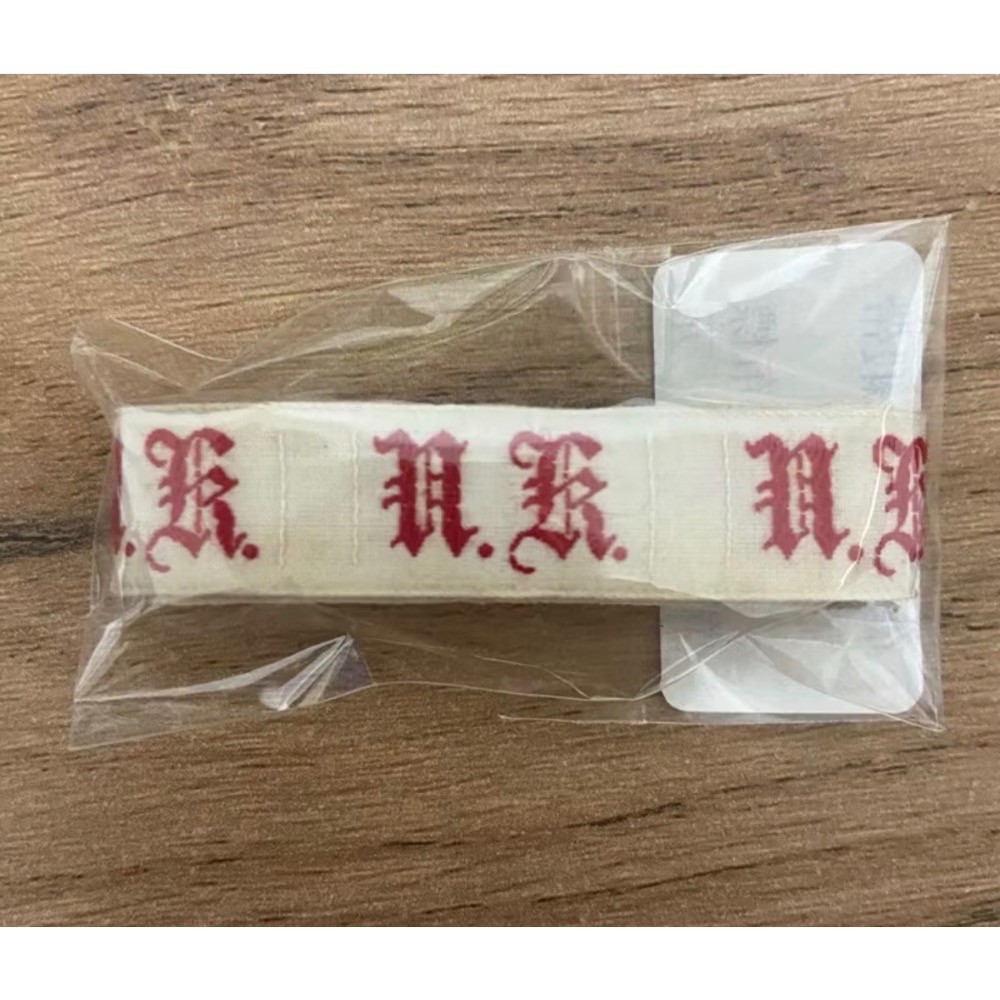 德國 哥德字體緞帶 量多捆┃歐洲古董 古董雜貨 復古雜貨 縫紉道具 縫紉雜貨 手作材料 泰迪熊配件 小布 BJD 關節偶-規格圖2