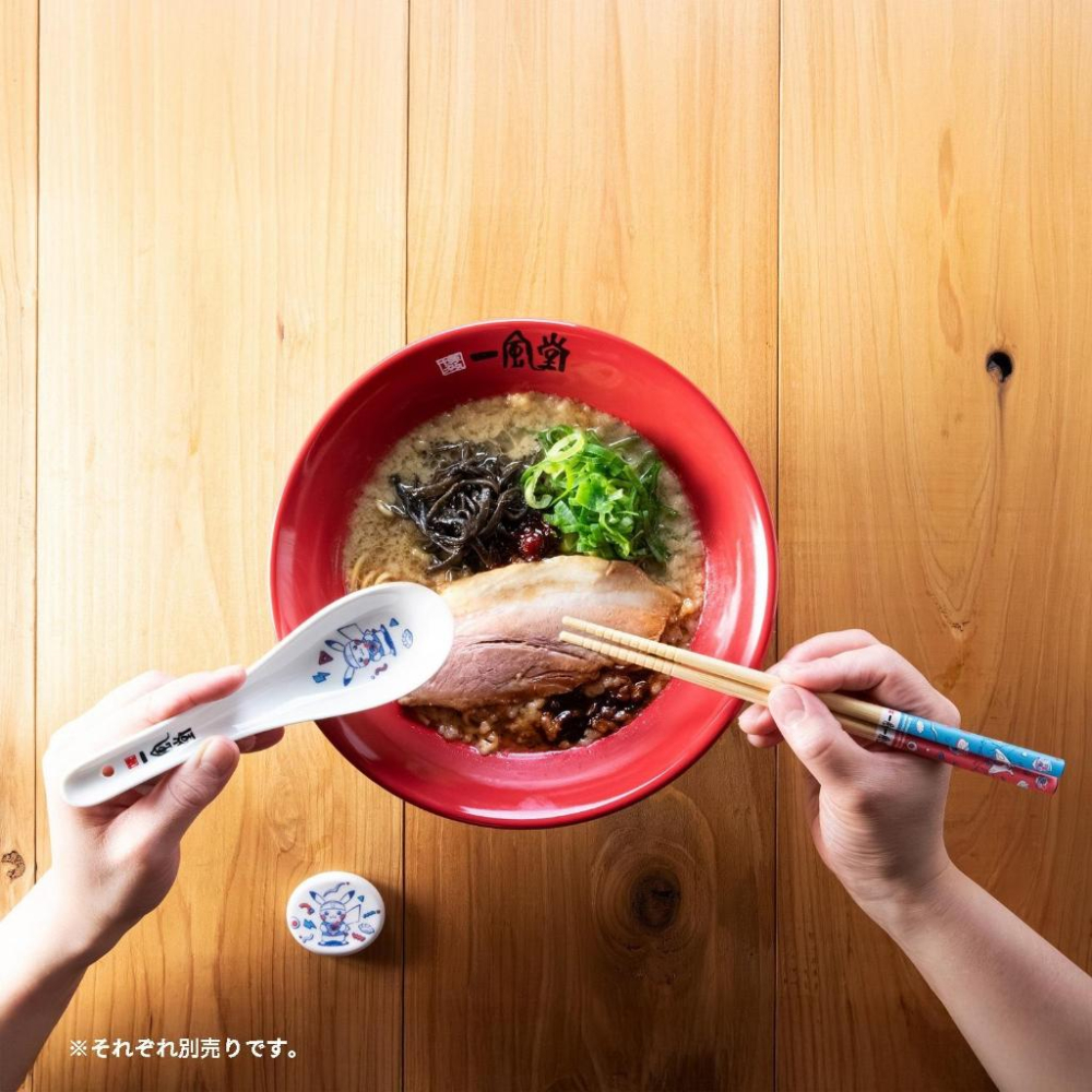 ➡️現貨⬅️ 日本寶可夢中心 一風堂 聯名 拉麵碗 福岡 拉帝歐斯 拉帝亞斯 皮卡丘 拉麵 丼飯碗 瓷器 湯匙-細節圖7