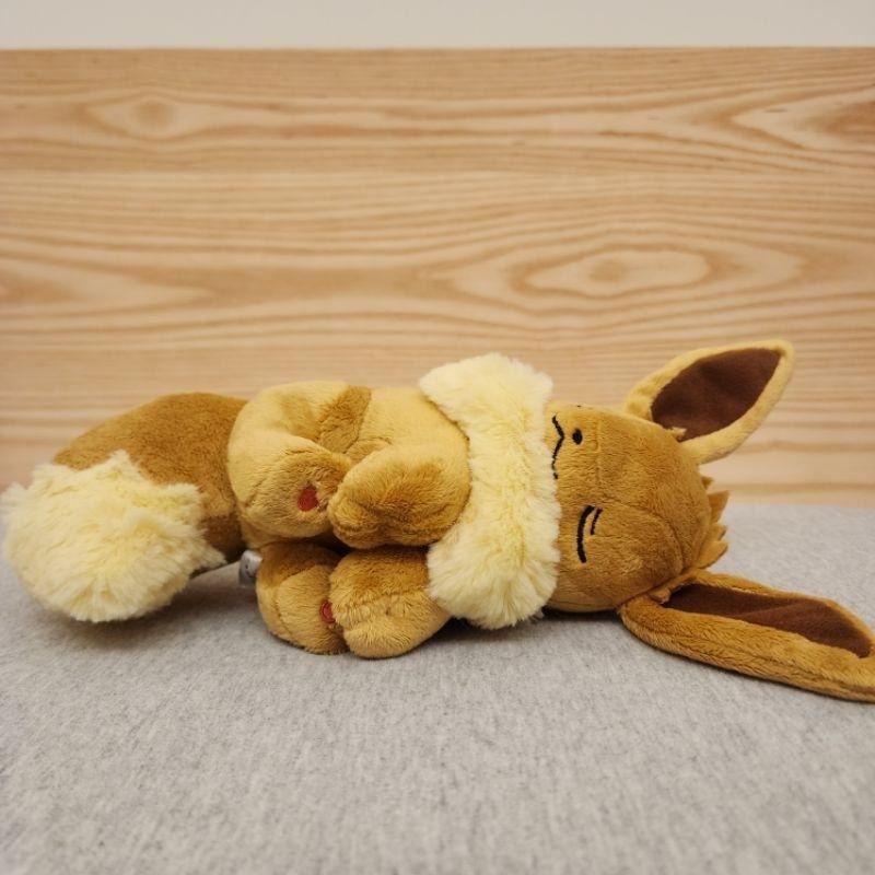 ➡️現貨⬅️ 寶可夢中心限定 伊布 睡覺 Pokemon Sleep 伊布 窩起來睡 eevee-細節圖2