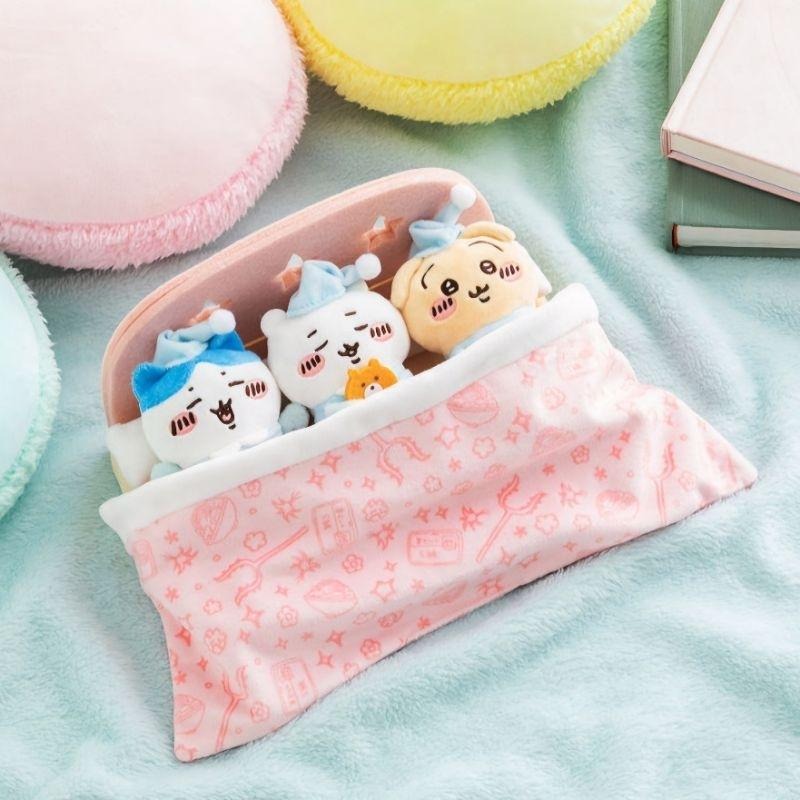 ➡️現貨⬅️ 吉伊卡哇 晚安小床吊飾組 甜夢 睡衣 小可愛 小八 烏薩奇 兔兔 吊飾 抱枕 床 晚安-細節圖2