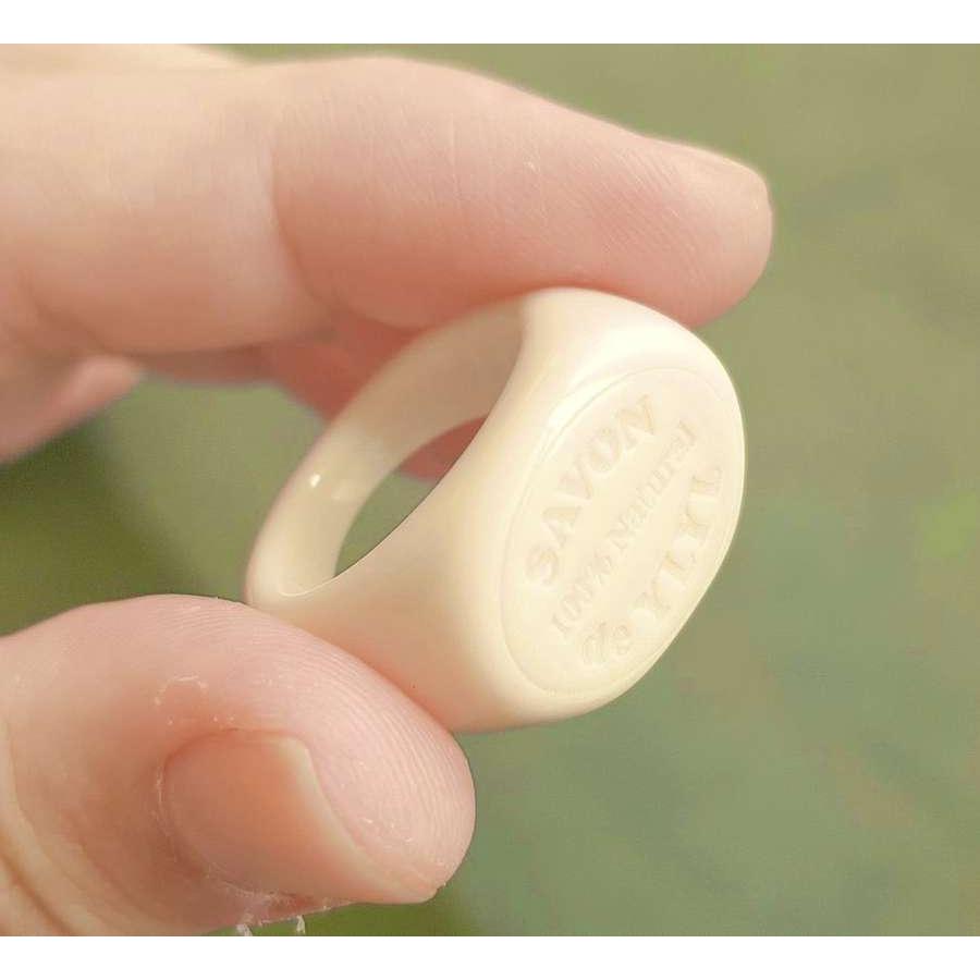 ylyl 肥皂戒指 韓國代購 y2k 宮廷戒指 壓克力 ive lesserafim twice-細節圖6