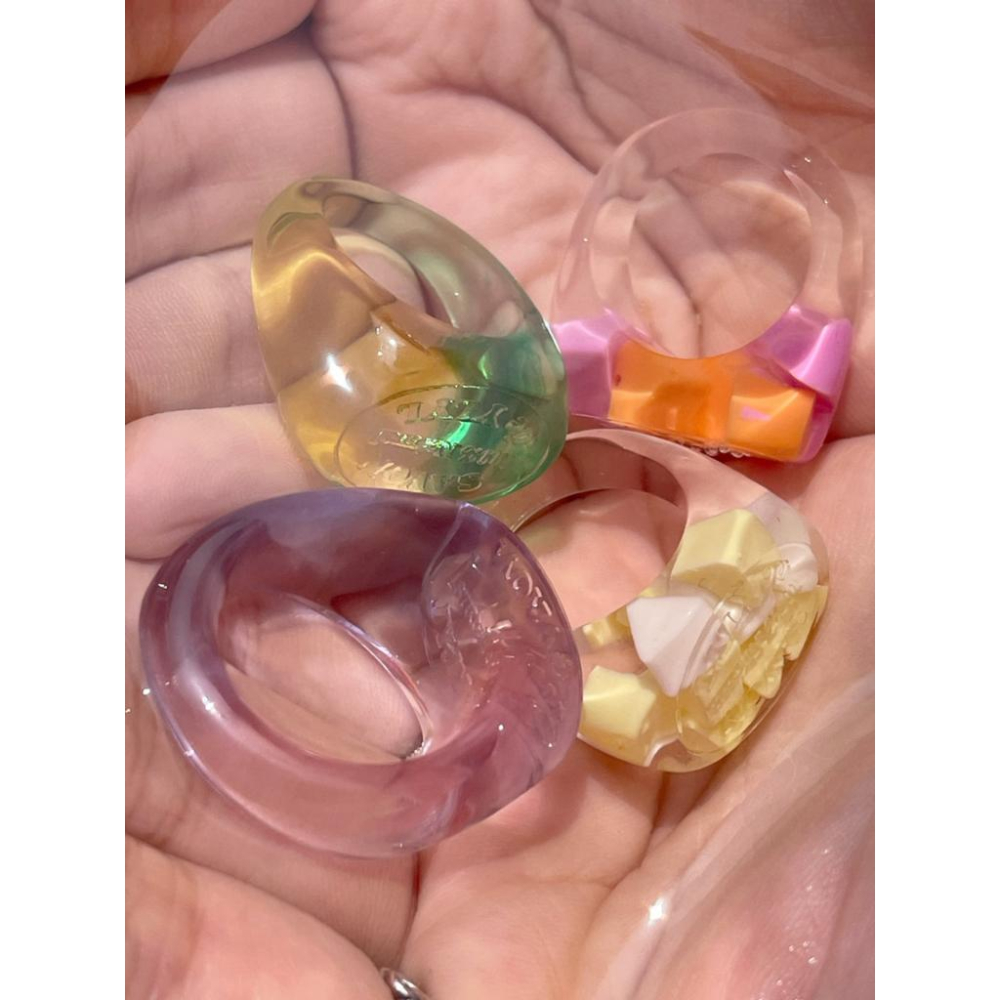 ylyl 肥皂戒指 韓國代購 y2k 宮廷戒指 壓克力 ive lesserafim twice-細節圖7