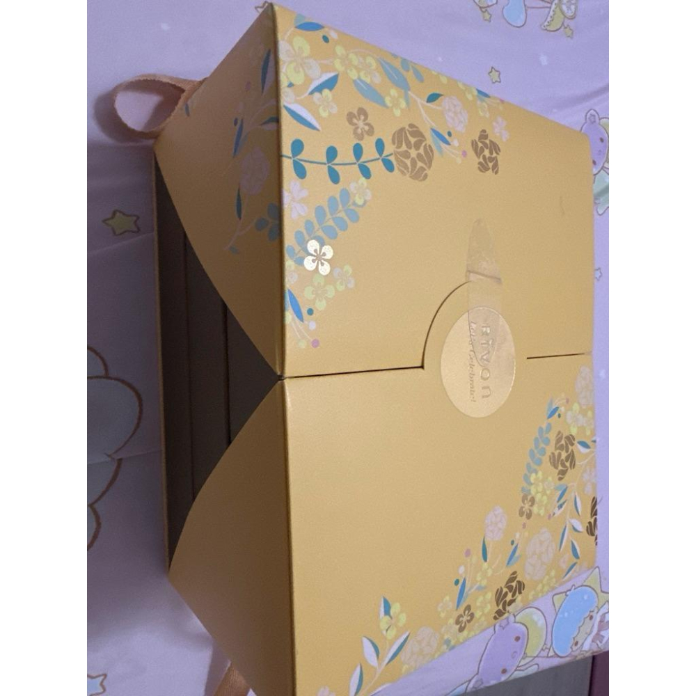 冊子鐵盒/奇華企鵝餅乾盒/奕順軒喜餅盒/金莎巧克力心型盒/郭元益喜餅盒/星巴克鐵盒/美心月餅盒/奇華月餅盒/紅帽子鐵盒-細節圖9