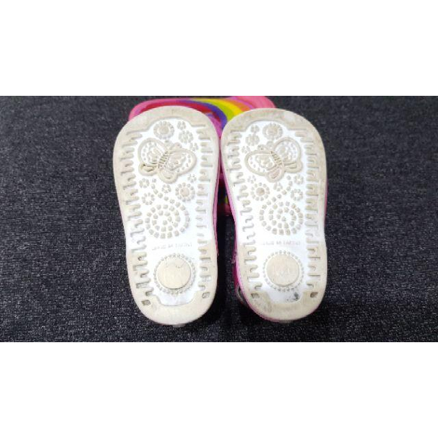 二手 米奇Hollykitty 彩虹襪鞋 嬰幼兒學步鞋 布鞋 涼鞋 啾啾鞋-細節圖3