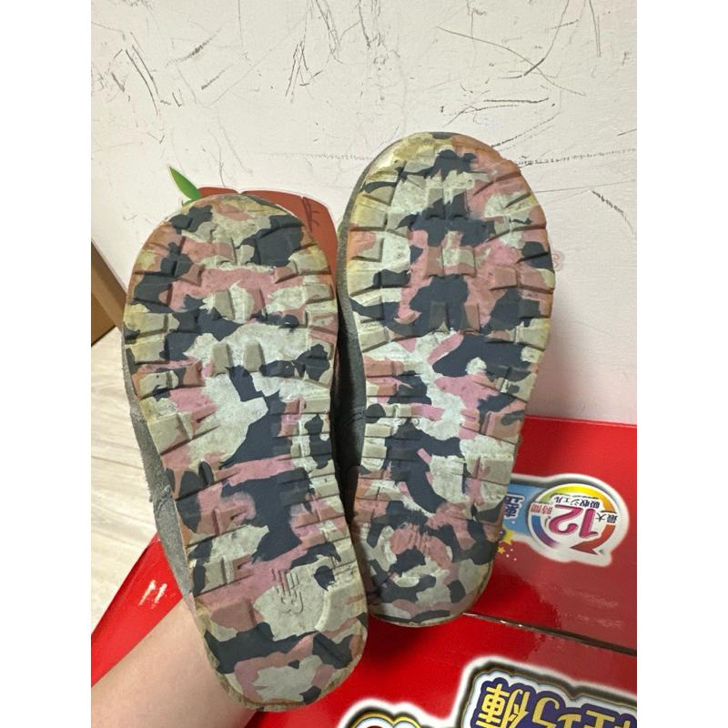 二手new Balance麂皮灰色574兒童運動休閒鞋/15公分童鞋/運動鞋/休閒鞋-細節圖4
