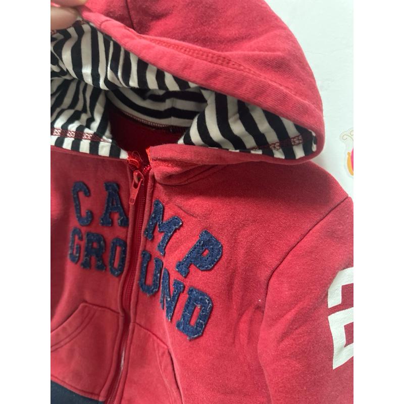 90-100公分寶寶穿/深紅色英文刷絨保暖兒童連帽外套-細節圖2