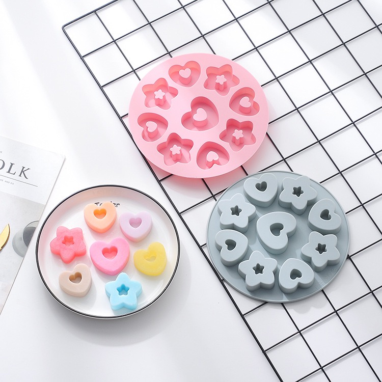 ［矽膠模具］愛心甜甜圈造型9連矽膠模具 多拿滋 烘焙 蛋糕 甜點 甜甜圈 蠟燭 手工皂 製作-細節圖2