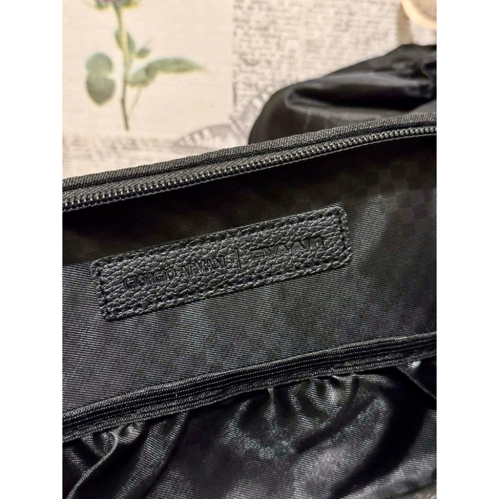 ［現貨］長榮航空Maison Kitsuné /Giorgio Armani商務艙過夜包 全新未拆-細節圖3