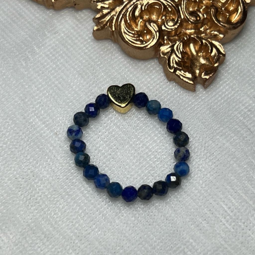 [shan] 手作水晶戒指 青金石搭配愛心 微彈力-細節圖2