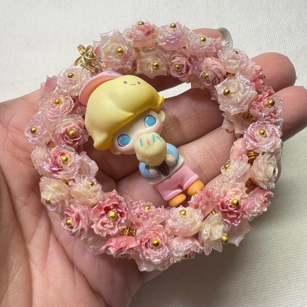 [Shan]👉闆娘手作👈改娃手工吊飾 Dimoo 泡泡瑪特 POP MART 夜光玫瑰花圈 棉花糖 禮物-細節圖3