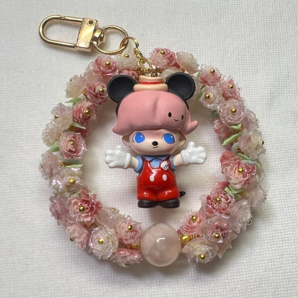 [Shan]👉闆娘手作👈改娃手工吊飾 Dimoo 泡泡瑪特 POP MART 夜光玫瑰花圈 棉花糖 禮物-細節圖4
