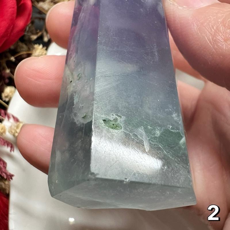 [shan] 👉出清收藏👈 薰衣草紫 綠 螢石柱 有撞傷 尖無損-細節圖9