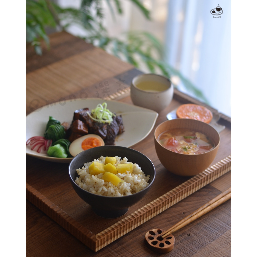 【emono選品】天然柚木 蓮藕造型筷架 餐具架 日本進口-細節圖2