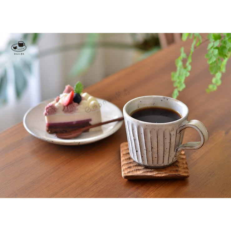 【emono選品】日本製 美濃燒 粉引手工刻紋 直角咖啡杯 馬克杯 現貨-細節圖2