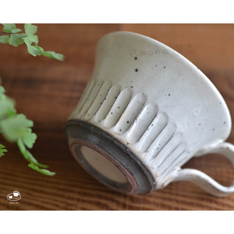 分享: 【emono選品】日本製 美濃燒 粉引手工刻紋 開口馬克杯 茶杯 陶器 現貨-細節圖7