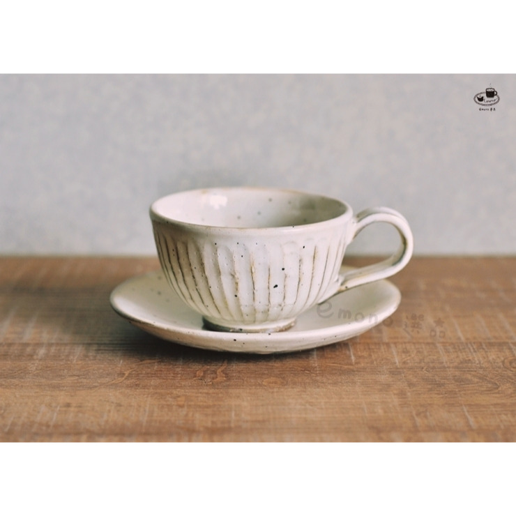 【emono選品】日本製 美濃燒 粉引手工刻紋 咖啡杯盤組 現貨-細節圖4