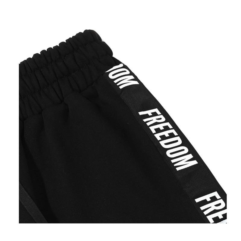 韓國代購 韓國品牌 FREEDOM 系列 男生長褲 運動長褲 黑白兩款-細節圖5