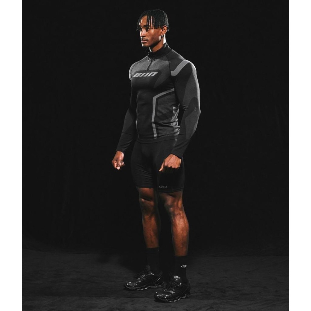 韓國代購 BORNTOWIN 韓國運動潮牌 訓練衣 運動長袖 機能衣 黑色 灰色 運動 LOGO-細節圖6