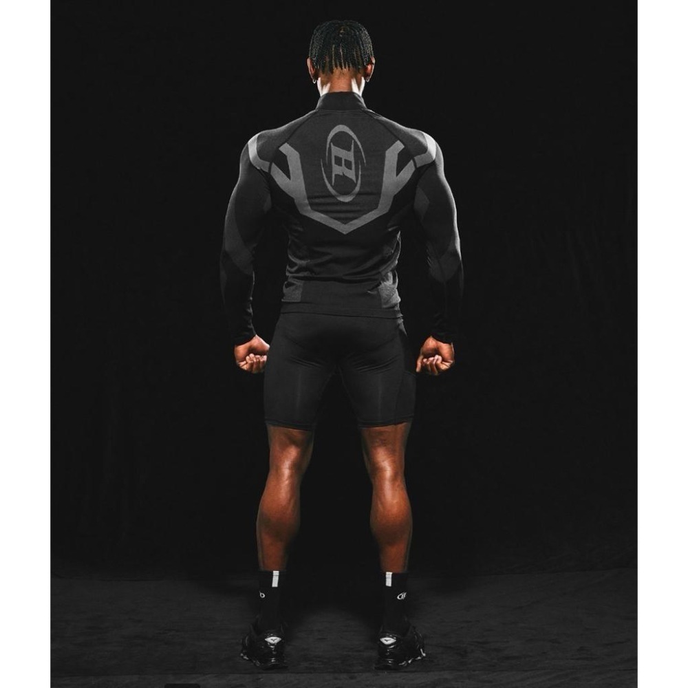 韓國代購 BORNTOWIN 韓國運動潮牌 訓練衣 運動長袖 機能衣 黑色 灰色 運動 LOGO-細節圖7