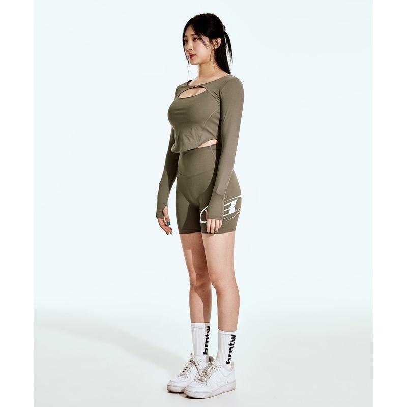 韓國代購 韓國運動品牌 BORN TO WIN  運動 女用運動褲 韻律褲 瑜珈褲 共三色-細節圖7