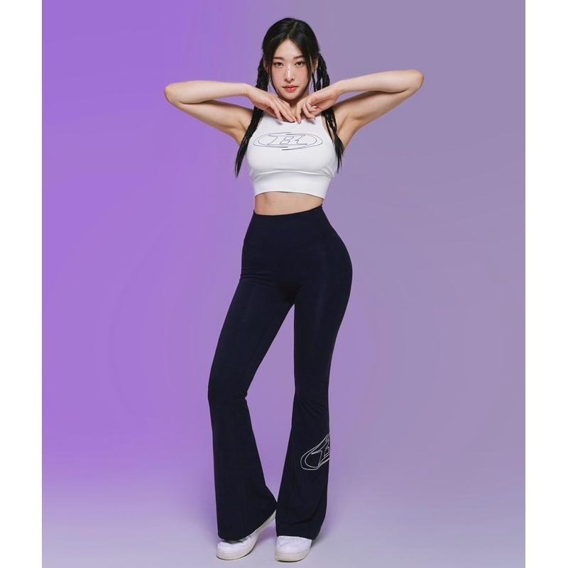 韓國代購 韓國運動品牌 BORN TO WIN  運動 女用運動上衣 運動衣 共三色-細節圖5